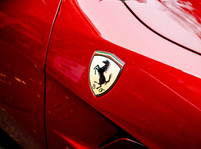 Buy a Ferrari working on Forex (subscriber's story)